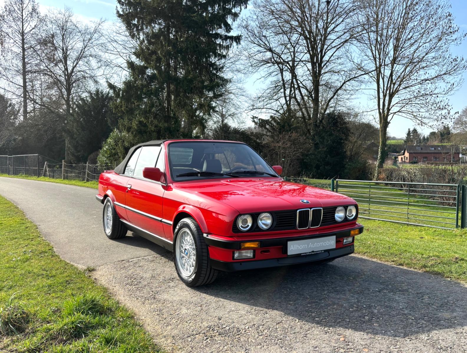 BMW E30 320i Cabrio, Top Originalzustand, Schalter