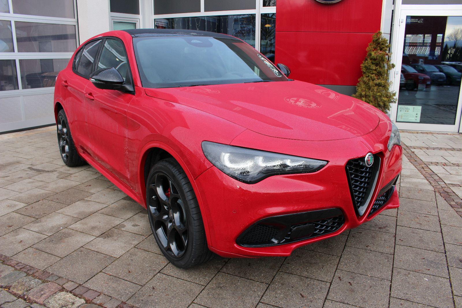 Alfa Romeo Stelvio - Bild 1