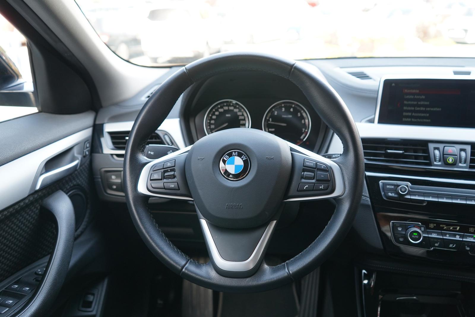 BMW X2 sDrive 20 i LED Navi Tempomat DAB Sitzheizung, миниатюра 25