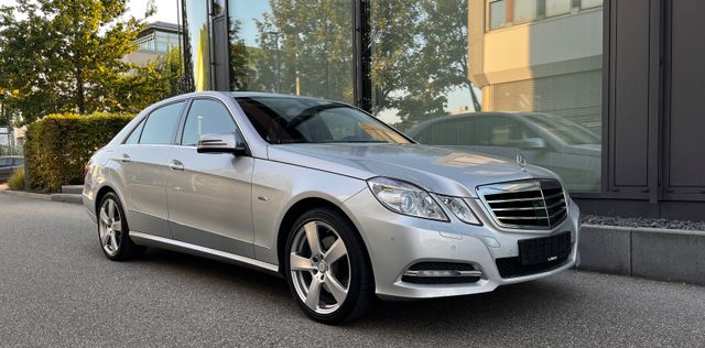 Mercedes-Benz E 350 CGI*4Matic*Avantg*Sportpaket*ACC*1.Hand*