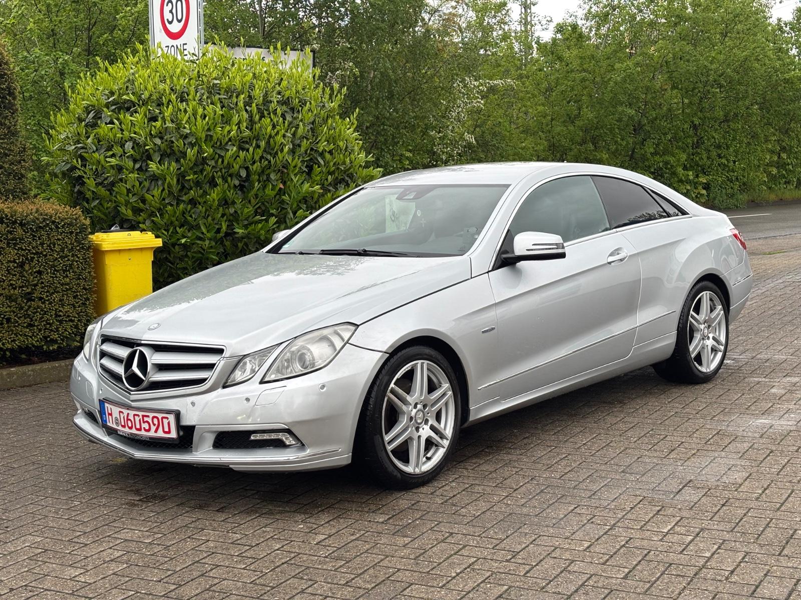 Mercedes-Benz E 250 CDI AVANTGARDE/XENON/NAVI/AMG/TÜV NEU