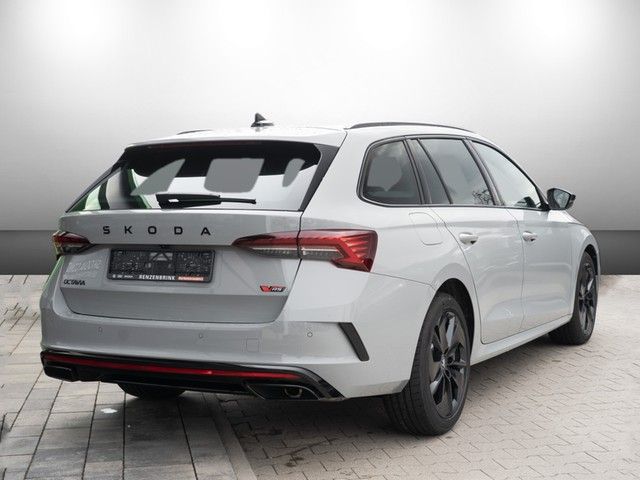 Octavia Combi 2.0 TSI RS DSG AHK+MATRIX+PANO+RFK