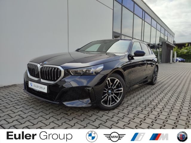 BMW 520 d G60 M Sport AHK Pano PA+ LCProf Travel+Com