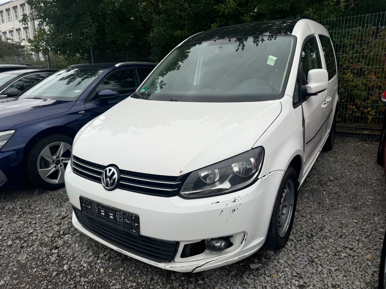 Volkswagen Caddy - 1