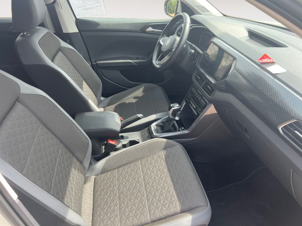 Fahrzeugabbildung Volkswagen T-Cross 1.0 TSI OPF DSG Style