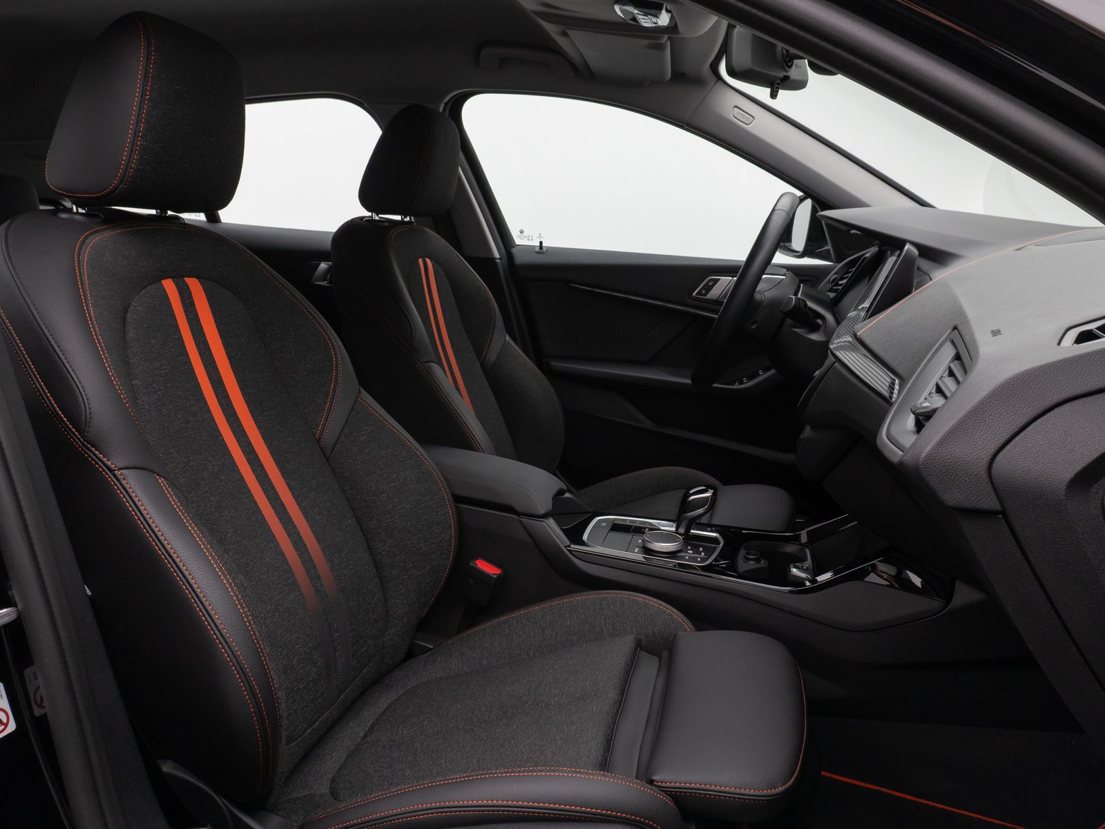 Fahrzeugabbildung BMW 118i Sport Line Kamera DAB HiFi Lenkrhzg Sport