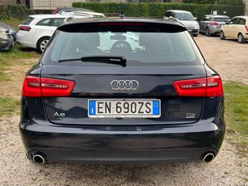 Audi A6 - 6
