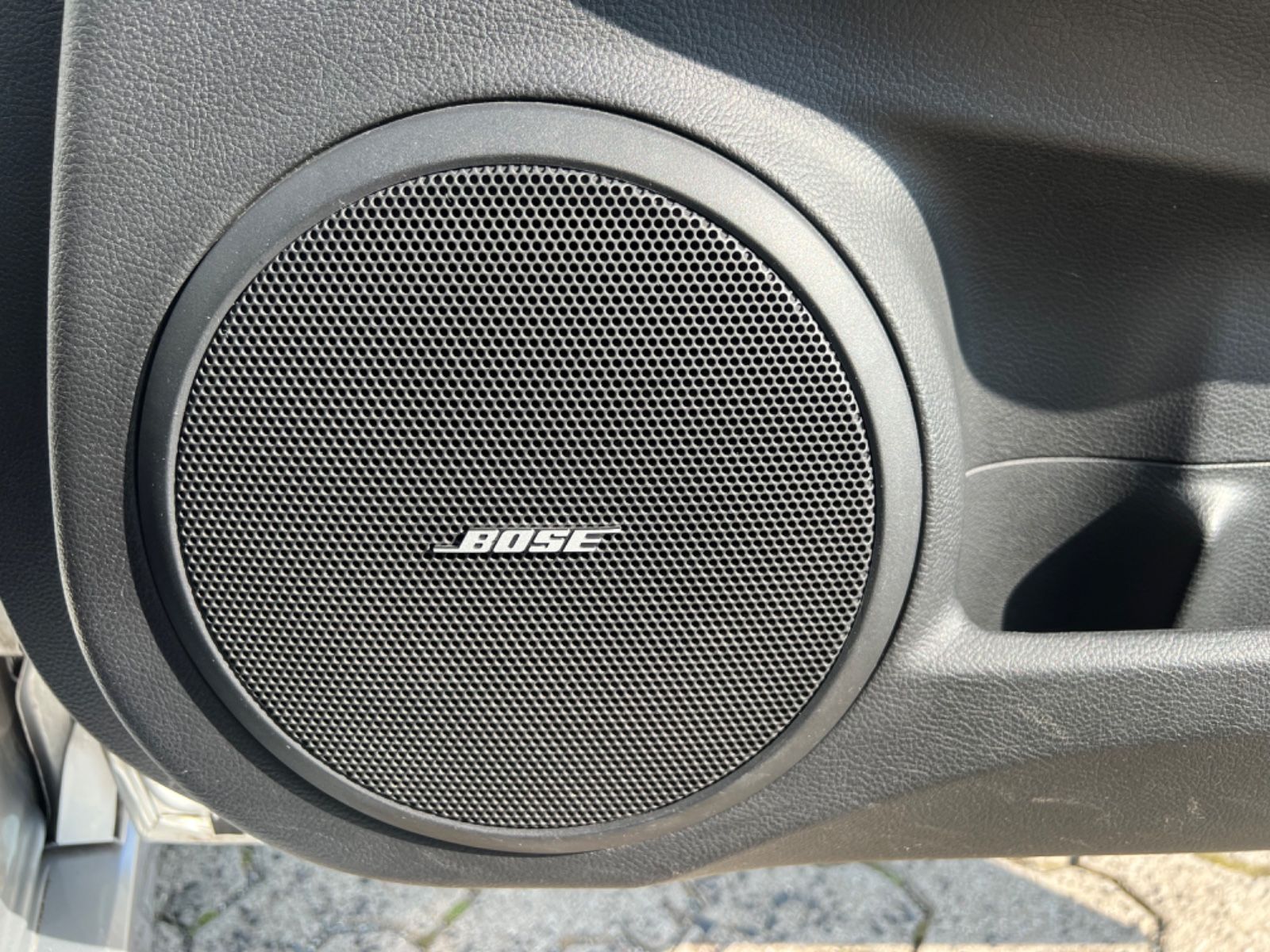 Fahrzeugabbildung Mazda 6 Kombi 2.0  Active * Totwinkel-Assistent *