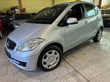 Mercedes-Benz A 160 A -Klasse A 160*TÜV NEU*KLIMA*NAVI*1.HAND* - Mercedes-Benz A 160 in Krefeld