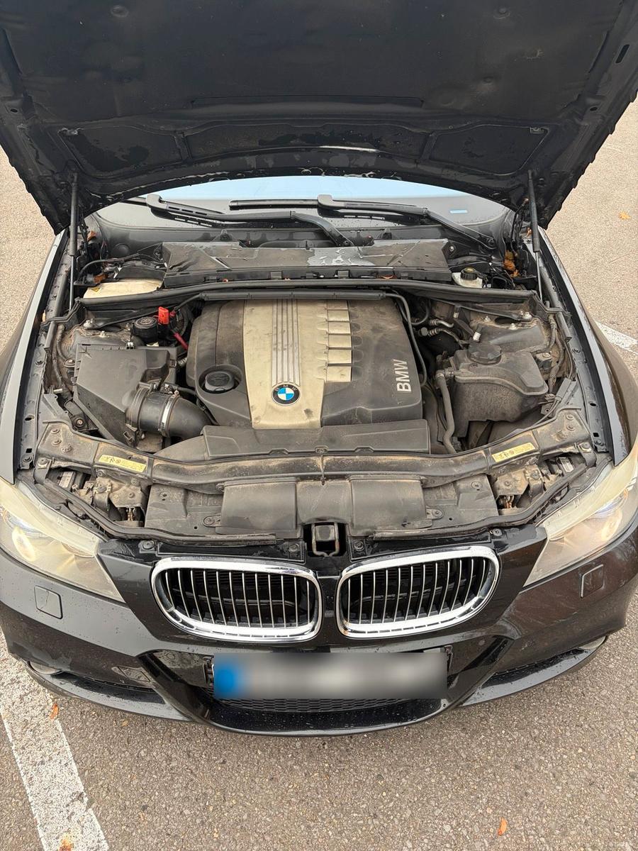 BMW 330 2008 — photo 12