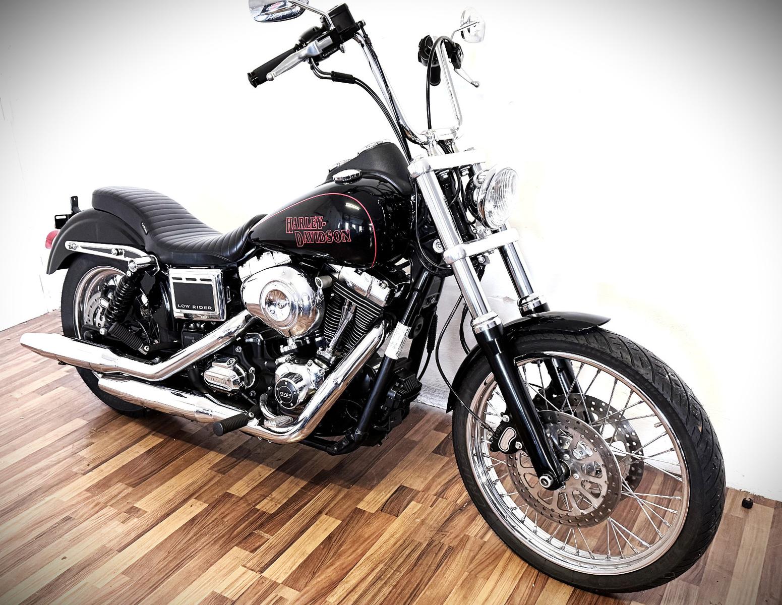 Harley-Davidson Dyna  Low Rider  Wide Glide Look