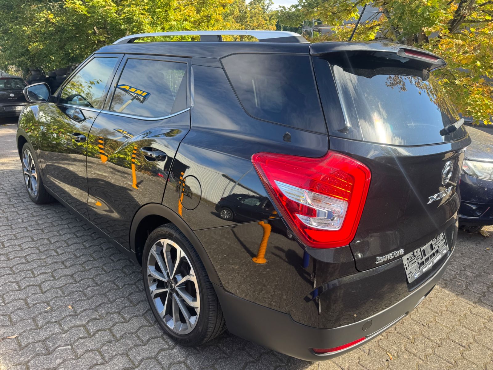 Fahrzeugabbildung Ssangyong XLV 4x4 Leder+Navi+Sitzheizung+18Zoll+Kamera