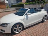 Audi TT Roadster 2.0 TFSI - - Audi TT aus 2010
