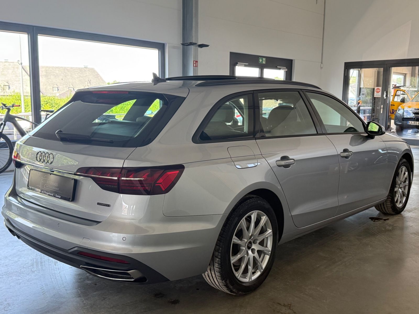 Audi A4 Avant 40 TDI quattro MATRIX/STANDHZG/PANORAMA imagem 3