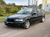 BMW e46 320D Touring Automatik Xenon TÜV 1... - BMW 320 aus 2004: 320d