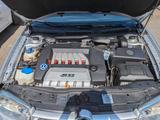Volkswagen Golf 3.2 R32 4motion R32 - Volkswagen Golf: R 32