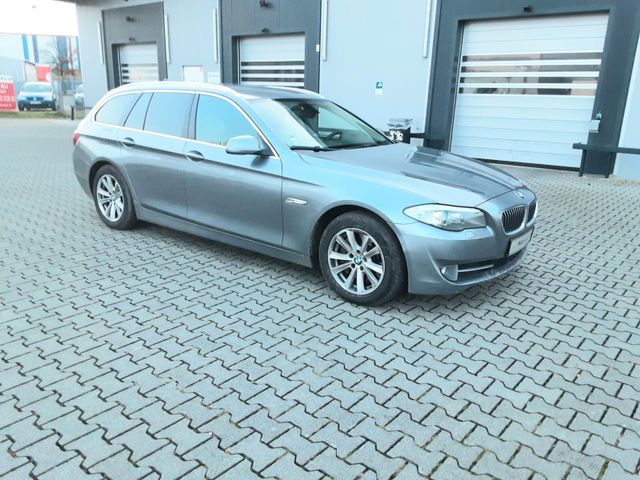 BMW 530 Baureihe 5 Touring 530d xDrive NAVI XENON