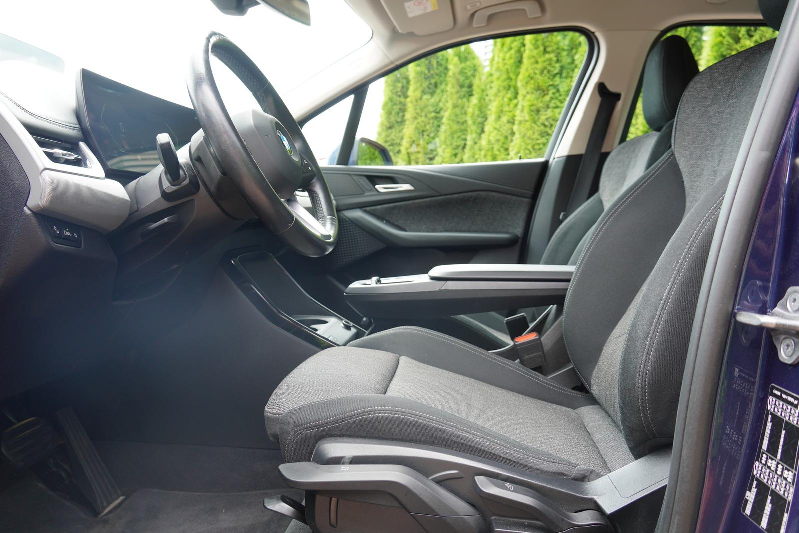 BMW 218 d Active Tourer LED Navi Head-Up 360° Kamera, миниатюра 28