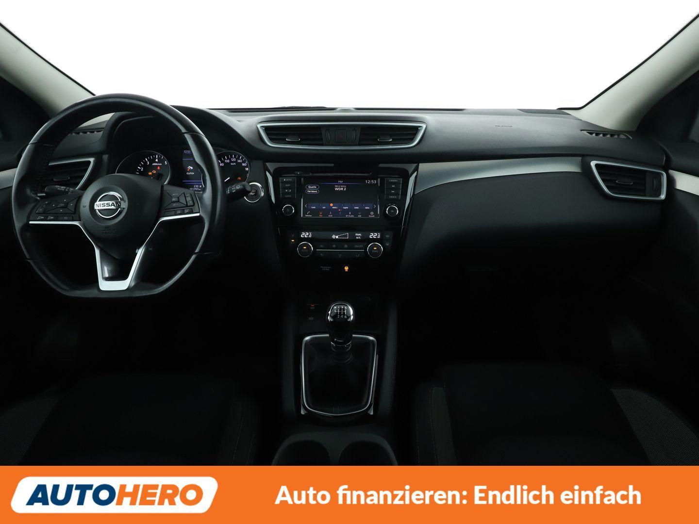 Nissan Qashqai 1.3 DIG-T N-Connecta *NAVI*TEMPO*CAM*PDC