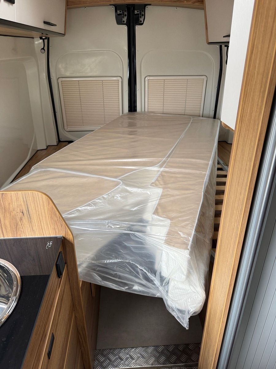 Fahrzeugabbildung Karmann Dexter 4x4 DE 570 AW Klima, RFK, Heizung 4KW