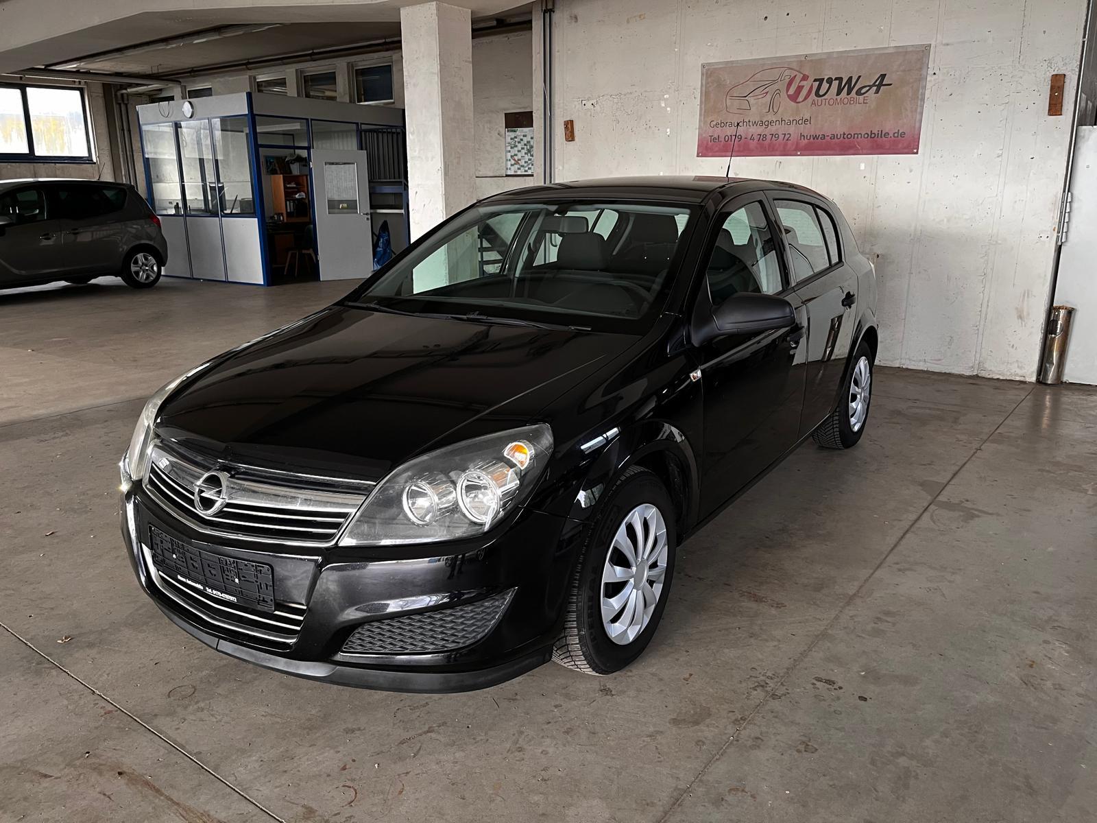 Opel Astra H Lim. Basis