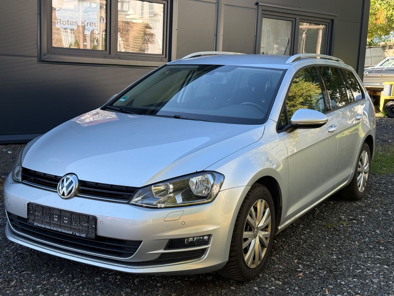 Volkswagen Golf VII Variant Allstar BMT*1.6D*Navi*PDC*SHZ