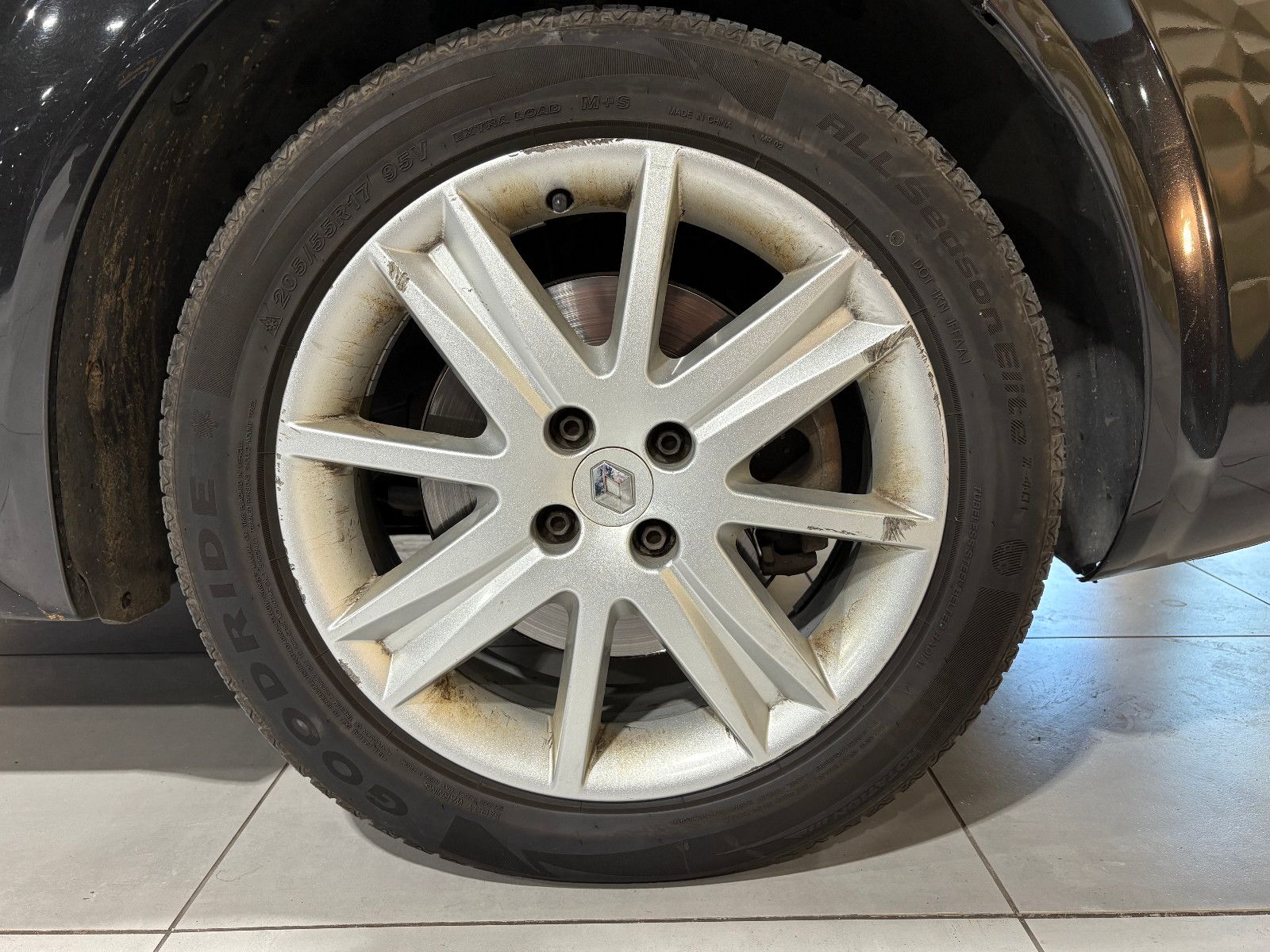 Fahrzeugabbildung Renault Scenic II Grand Privilege/7-SITZ/PANO/NAVI/SHZ/