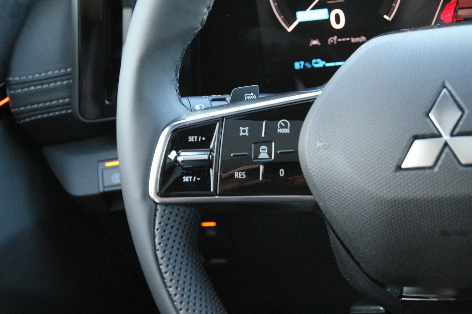 Fahrzeugabbildung Mitsubishi Eclipse Cross Diamant Top mit Luxury-Paket