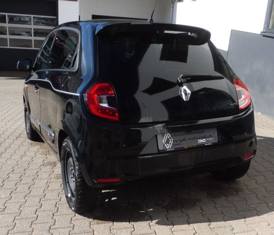 Renault Twingo Techno Electric, 8-fach bereift