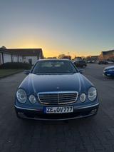 Mercedes-Benz E 240 4MATIC ELEGANCE Elegance - gebrauchte Mercedes-Benz E 240 aus dem Jahr 2003