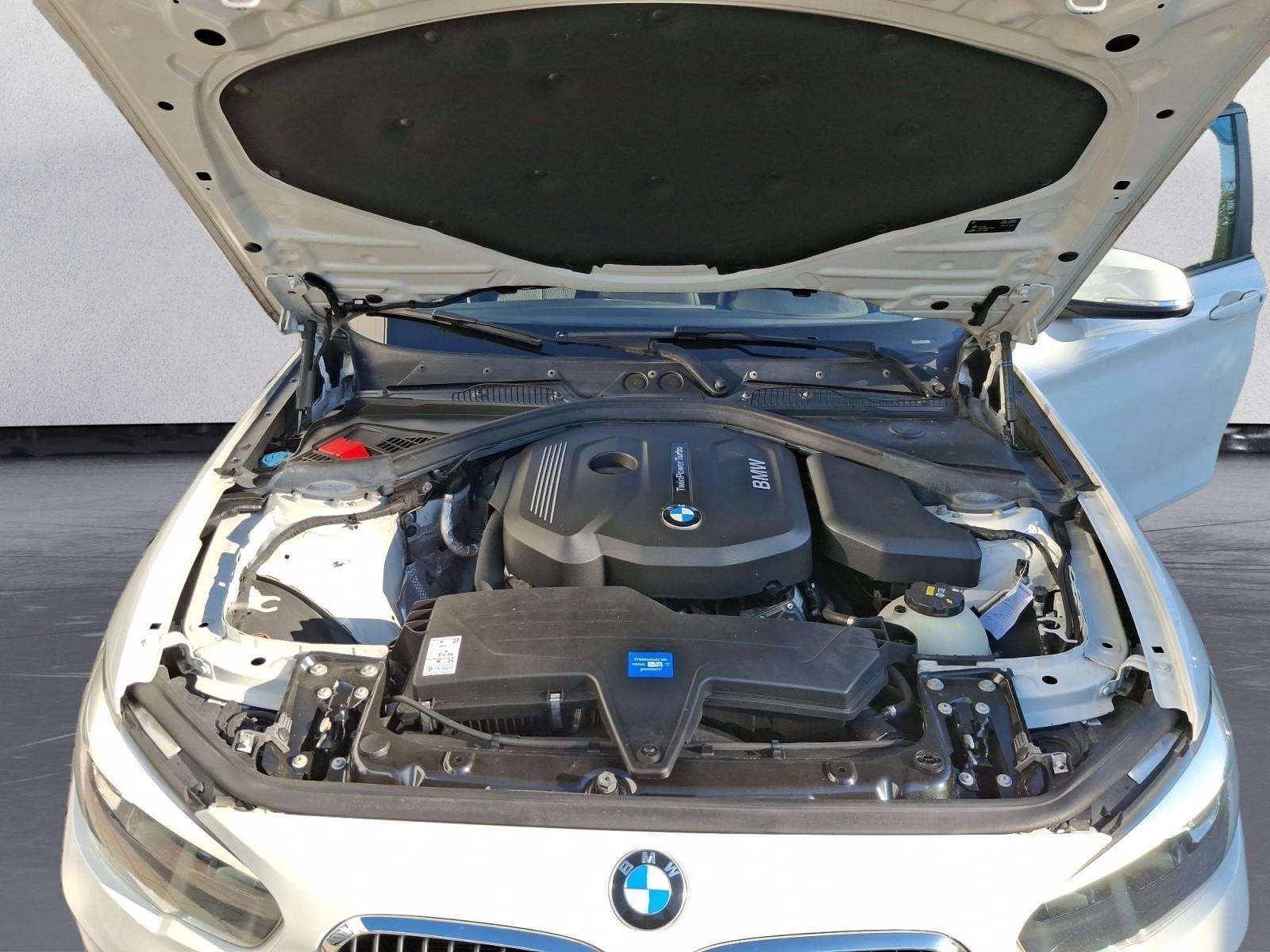 BMW 118i Limousine Advantage Bluetooth PDC Klima