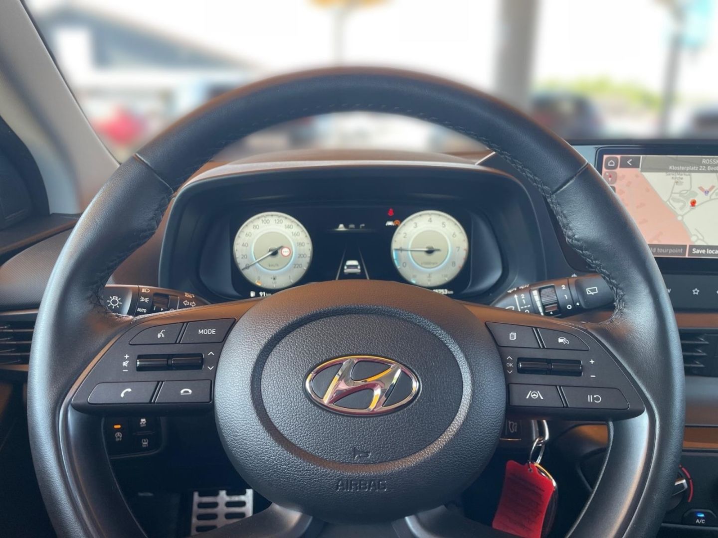 Fahrzeugabbildung Hyundai BAYON 1.0T 2WD Trend Navipaket Kamera Allwetter