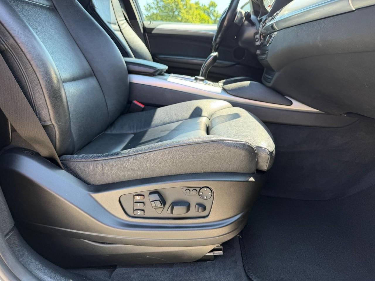 BMW X6 xDrive35i M Sport 3.0 306 ch BVA 4x4 / Cuir / Sièges électriques à mémoire / Jantes 20" / Attelage
