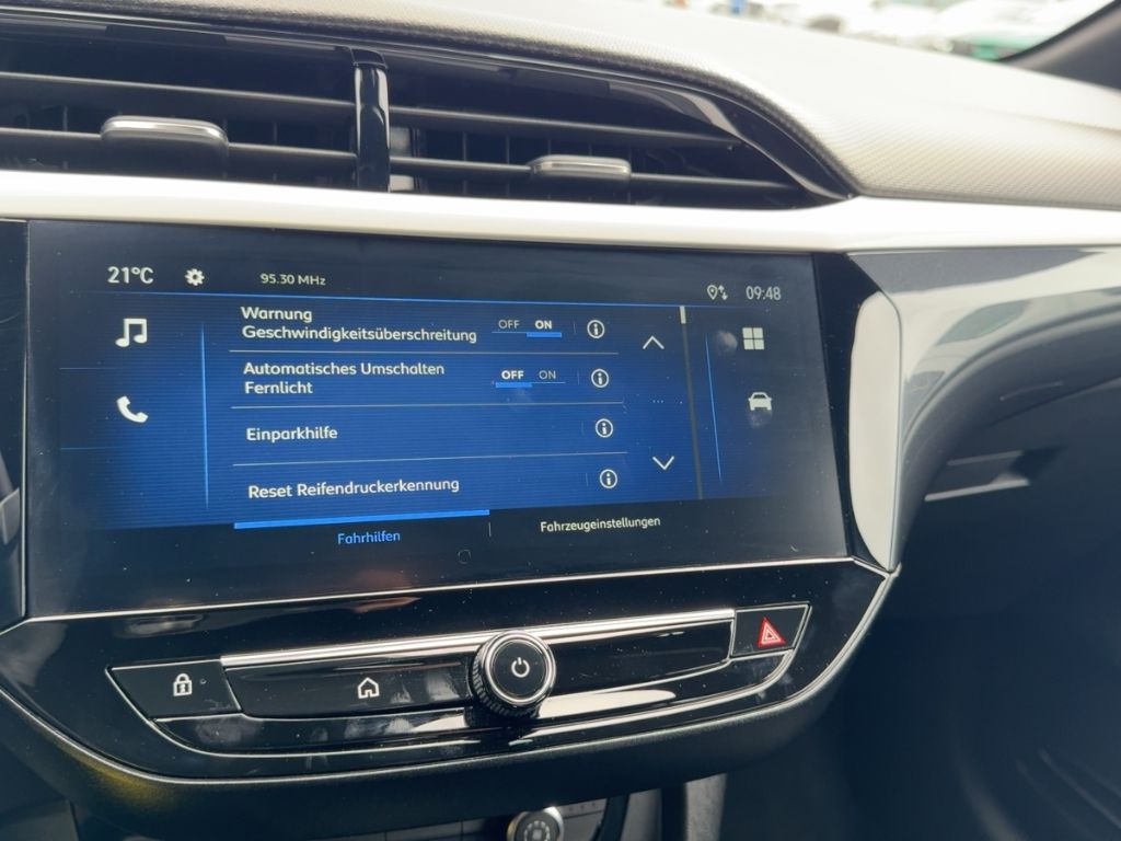 Fahrzeugabbildung Opel Corsa GS Hybrid, Allwetterreifen, Rückfahrkamera