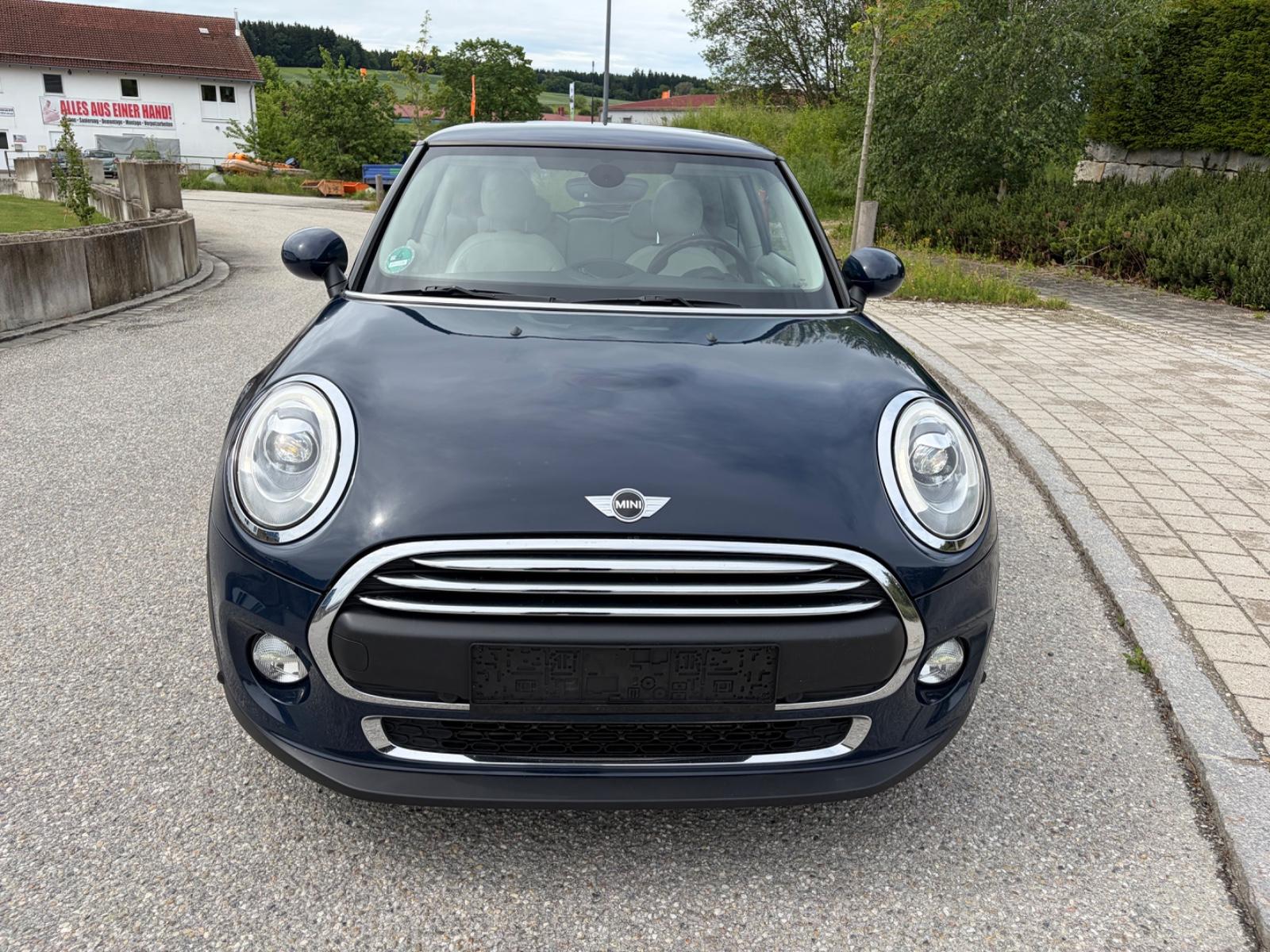 MINI ONE Mini Peper*Panorama*Leder*Xenon*Navi*LED