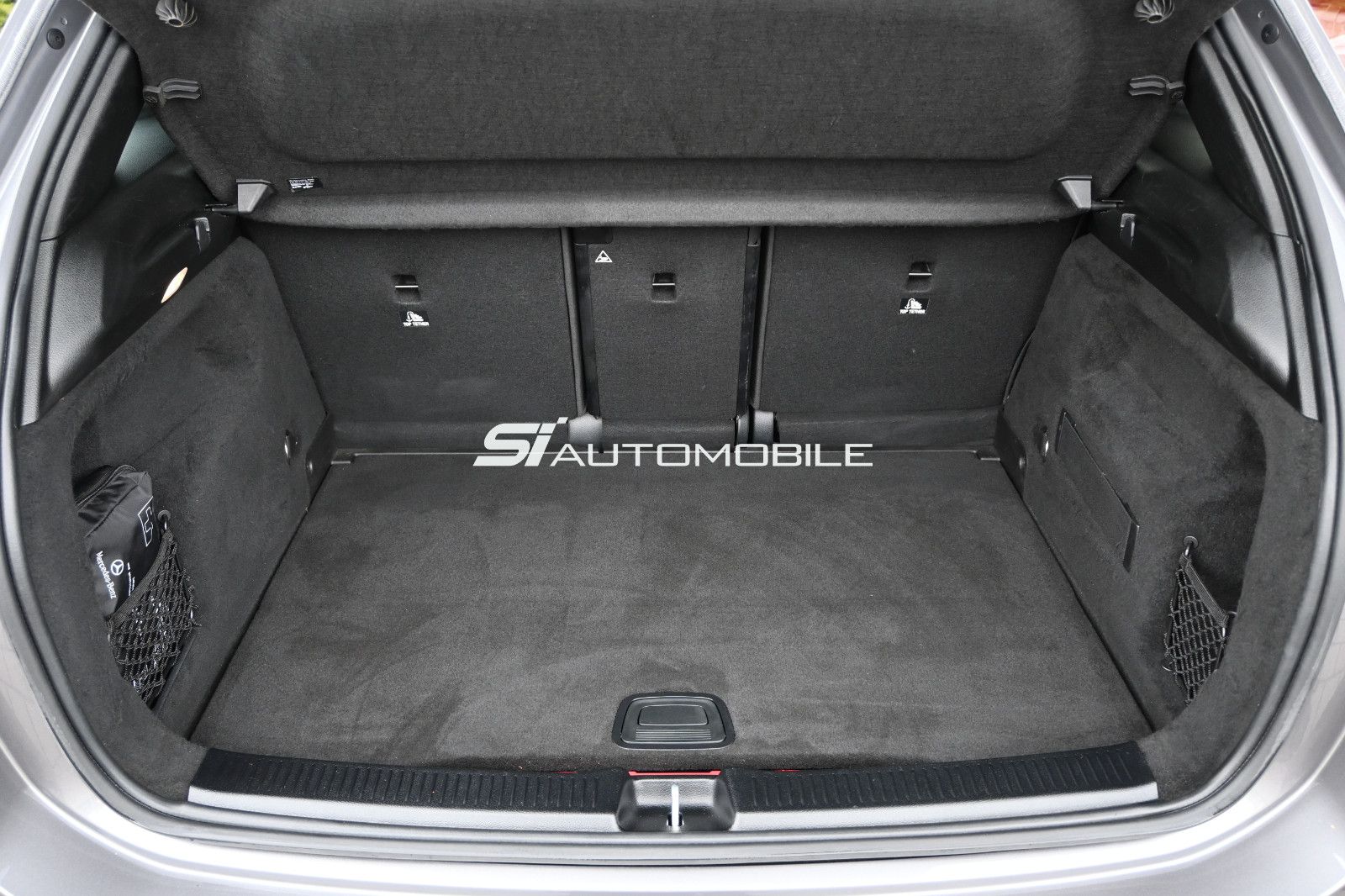 Fahrzeugabbildung Mercedes-Benz B 250 e Hybrid AMG LINE Night °ACC°AHK°360°MEMO°