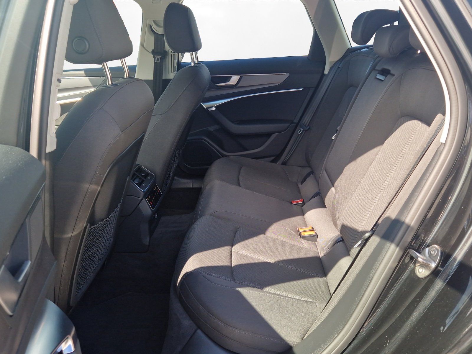 Audi A6 - Bild 12