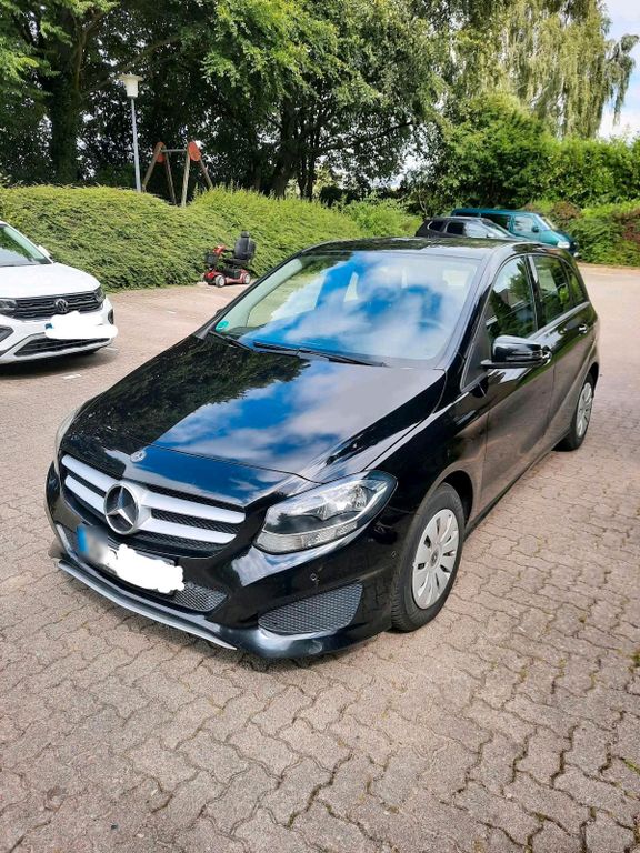 Image of Mercedes-Benz B 180