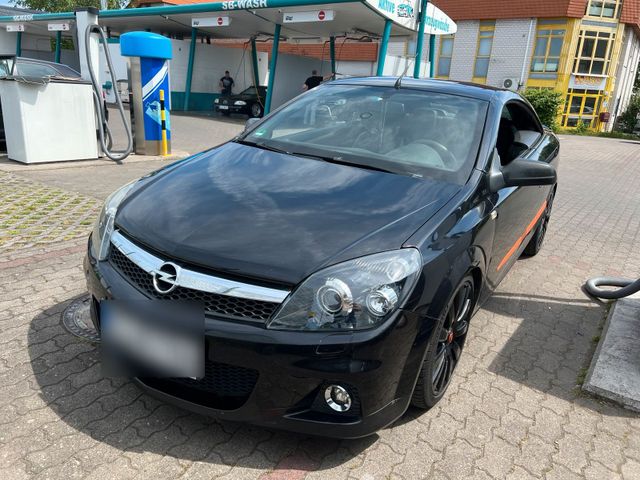 Opel Astra H Twintop 2.0 Turbo