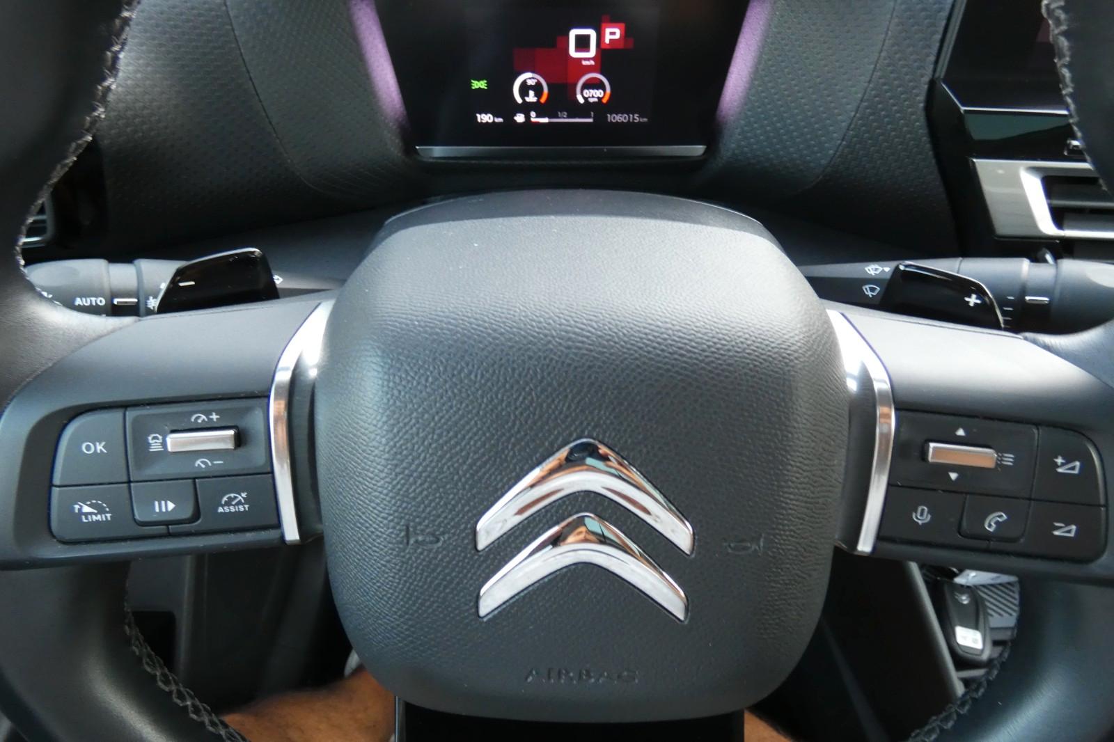 Citroën C4 Shine Voll Ausstattung    inkl  MWST