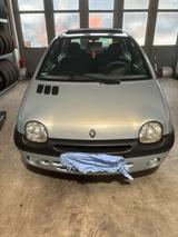 Renault twingo - Renault Twingo mit Benzin-Antrieb: Cabrio