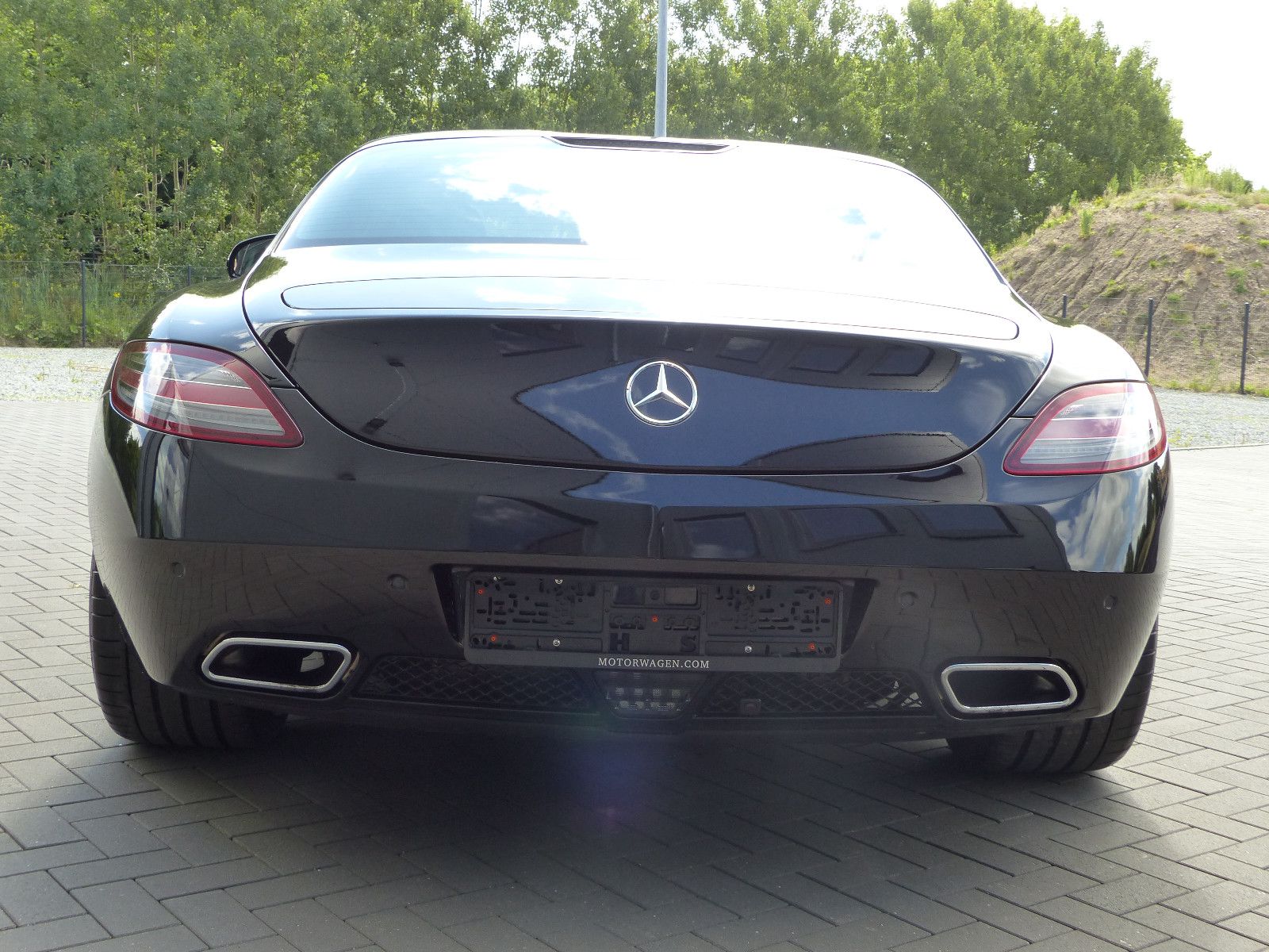 Fahrzeugabbildung Mercedes-Benz SLS AMG Flügeltürer