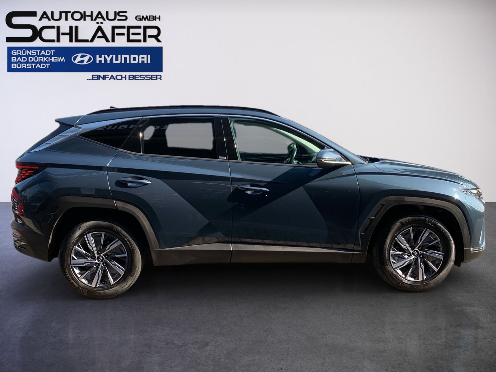 Fahrzeugabbildung Hyundai TUCSON 1.6 T-GDI Trend Hybrid 4WD AssiPaket