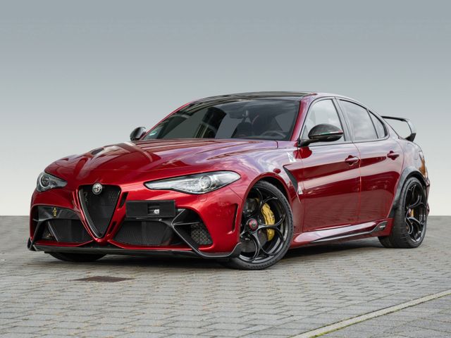 Alfa Romeo Giulia GTAm limited edition 005/500