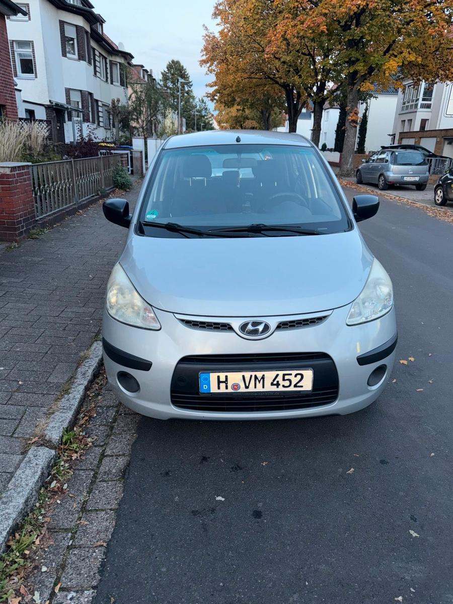 Hyundai i10