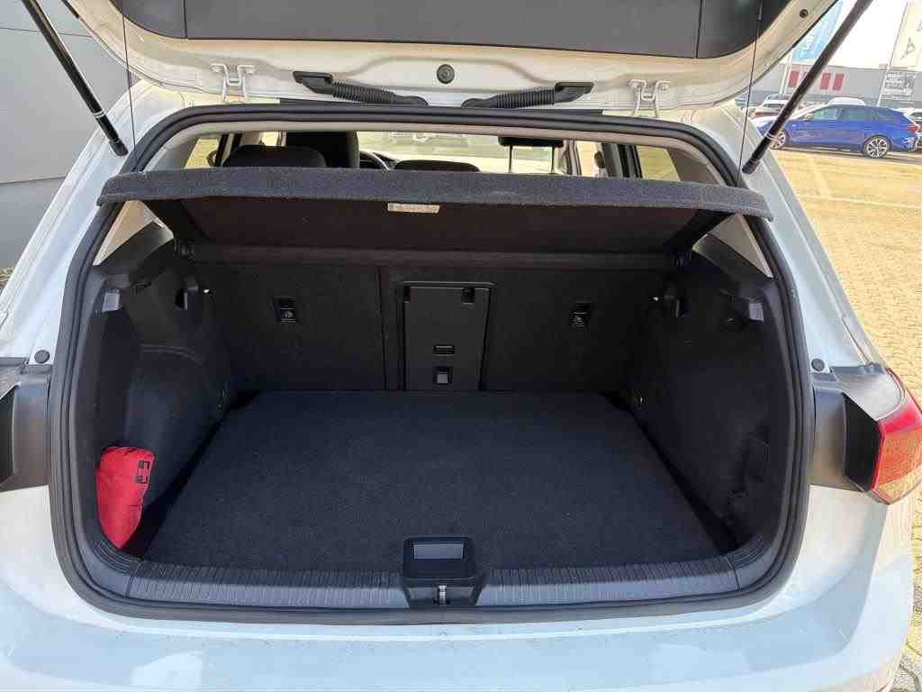 Volkswagen Golf - Bild 9