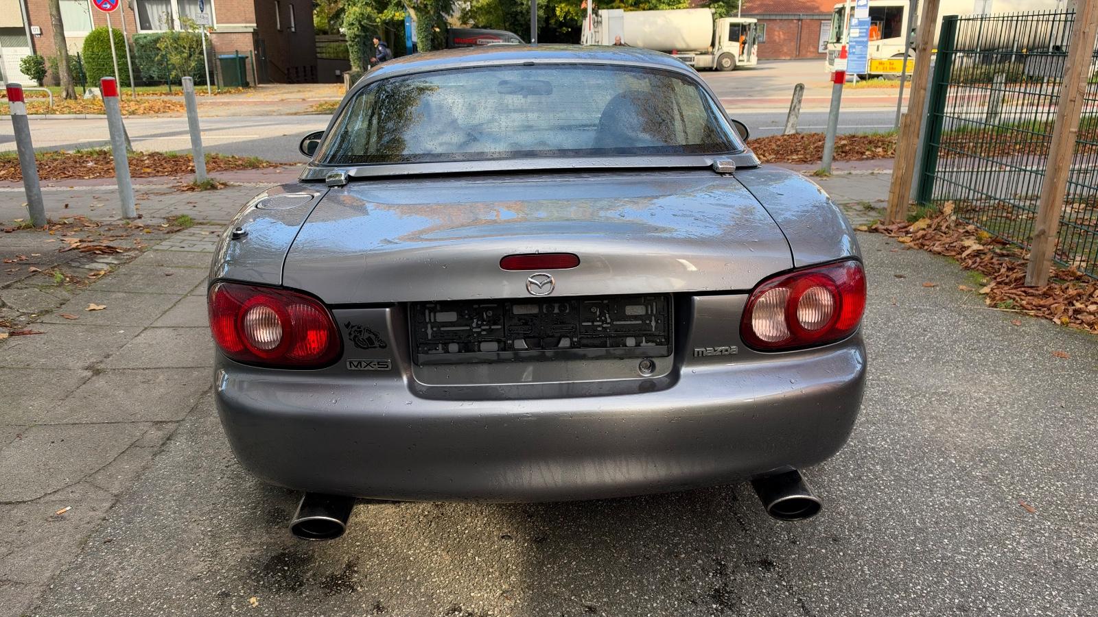 MAZDA MX5 HARDTOP - 1.6 16V 110 ch - 149 000KMS