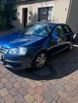 Volkswagen VW Jetta 1.6 - gebrauchte VW Jetta aus dem Jahr 2005