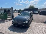 BMW 328i Modern Line Automatic Sedan - schwarze BMW 328