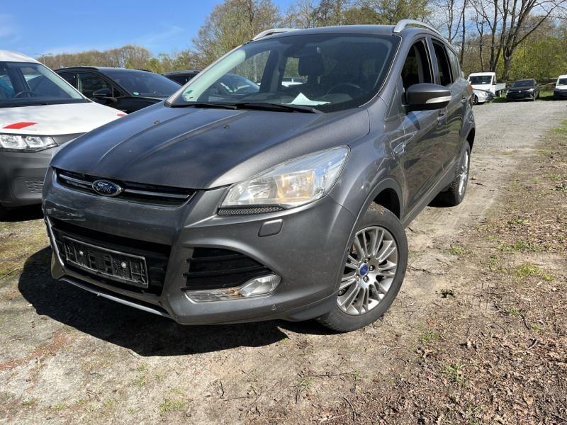 Ford Kuga Titanium AWD AHK Navi SHZ PDC
